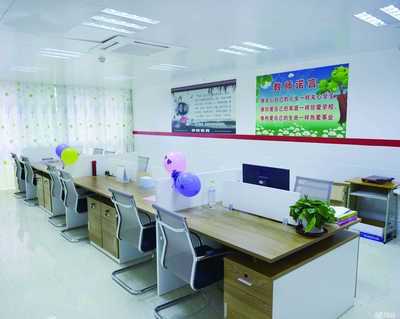 桂林市學府教育咨詢 專業教育服務，助力學業騰飛